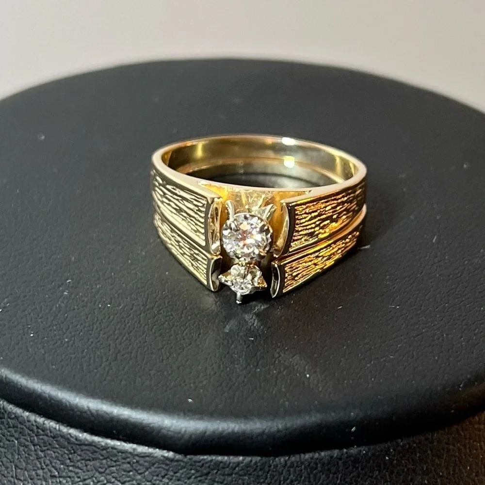 14K Gold ENGAGEMENT & WEDDING rings. .20ct VS G. & 1.5mm cut Diamond. BEAUTY! - Picture 2 of 13